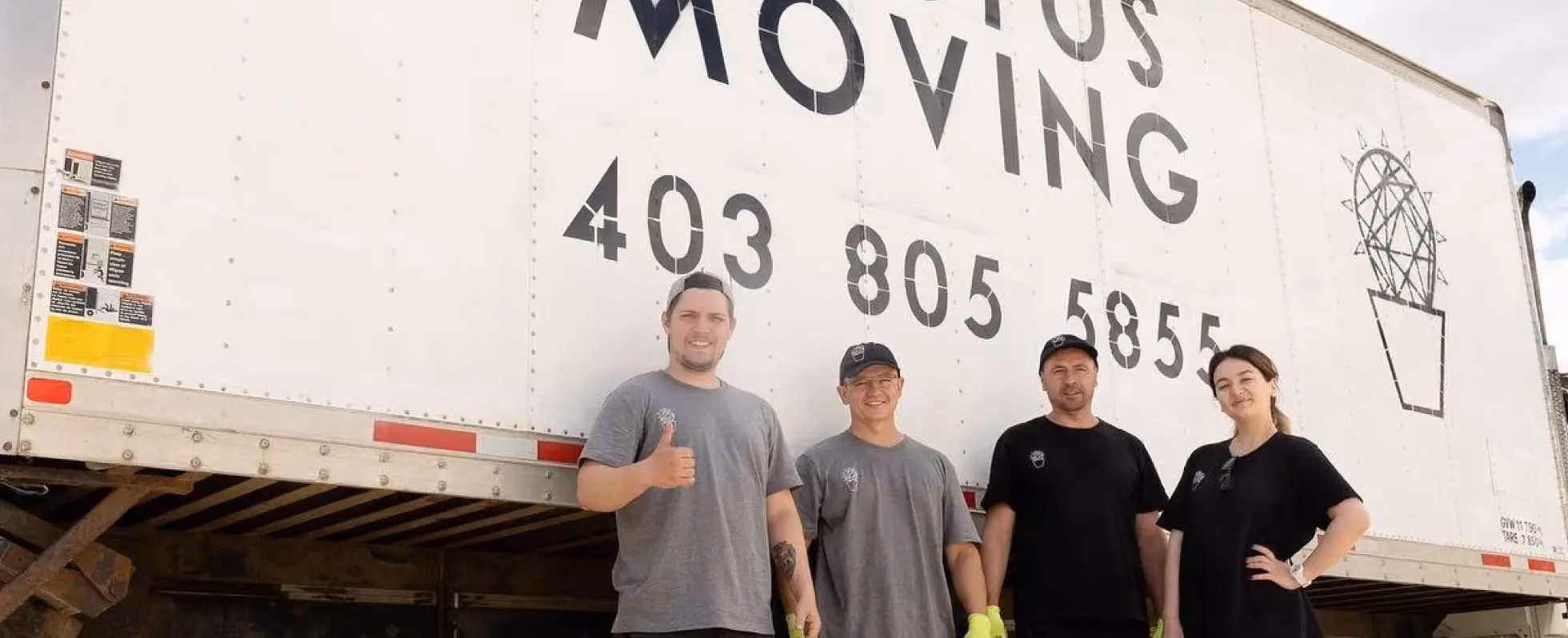 How Much Should You Tip Movers? Avoid These Common Mistakes!