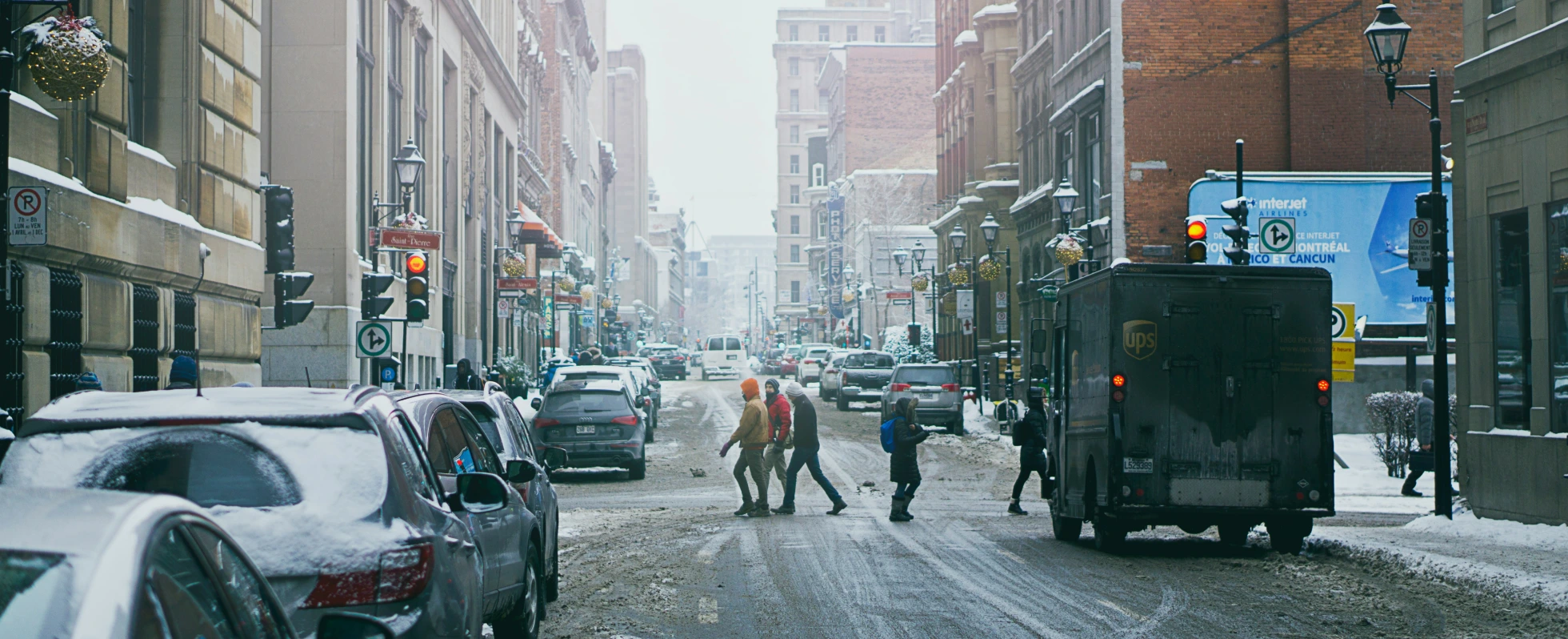 The 6 Best Packing Materials for a Winter Move (And 3 You Should Never Use)